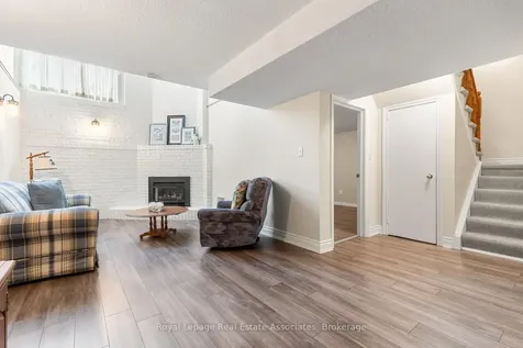4237 Trellis Crescent Mississauga ON L5L 2M1