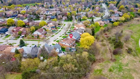 4237 Trellis Crescent Mississauga ON L5L 2M1