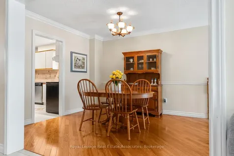 4237 Trellis Crescent Mississauga ON L5L 2M1