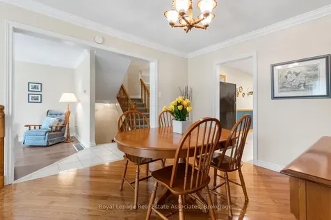 4237 Trellis Crescent Mississauga ON L5L 2M1