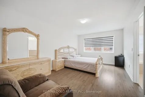 41 Davenfield Circle Brampton ON L6P 2P7