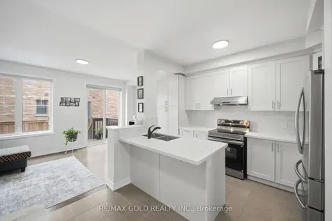 41 Davenfield Circle Brampton ON L6P 2P7