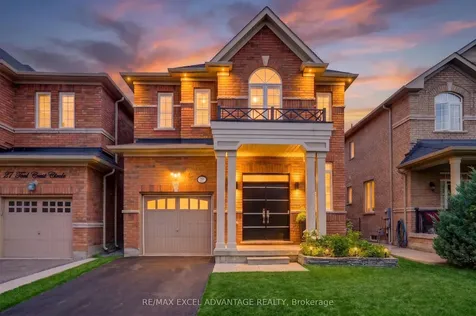 29 Teal Crest Circle Brampton ON L6X 2Z5