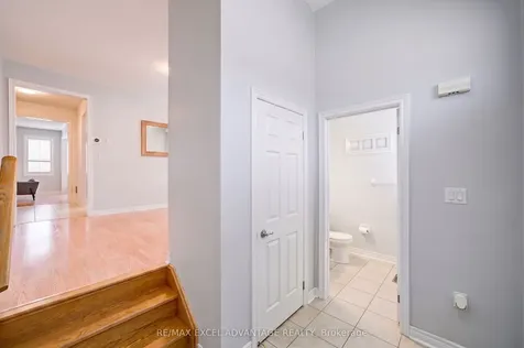 29 Teal Crest Circle Brampton ON L6X 2Z5