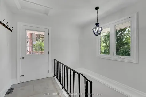 44 Hickman Street Caledon ON L7E 2N1
