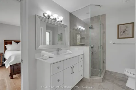 44 Hickman Street Caledon ON L7E 2N1