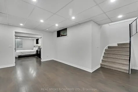 44 Hickman Street Caledon ON L7E 2N1