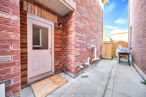 3 Locarno Street Brampton ON L6R 3T8