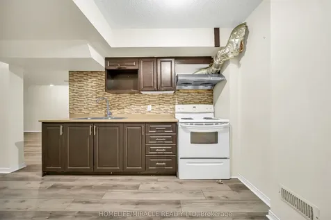 3 Locarno Street Brampton ON L6R 3T8