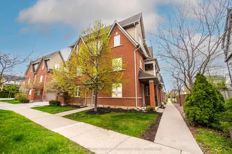2360 Parkhaven Boulevard Oakville ON L6H 7S6