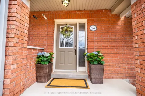 2360 Parkhaven Boulevard Oakville ON L6H 7S6