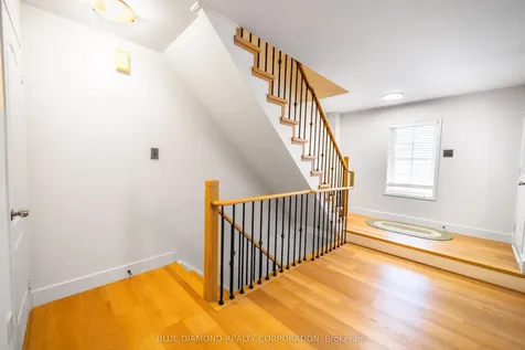 2360 Parkhaven Boulevard Oakville ON L6H 7S6