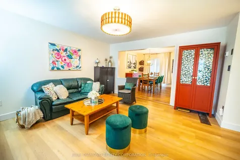 2360 Parkhaven Boulevard Oakville ON L6H 7S6