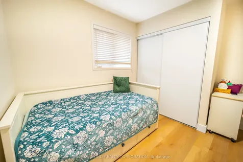 2360 Parkhaven Boulevard Oakville ON L6H 7S6