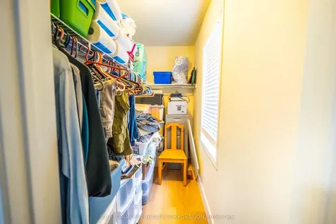 2360 Parkhaven Boulevard Oakville ON L6H 7S6