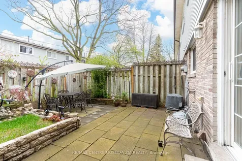 2440 Bromsgrove Road Mississauga ON L5J 4J7