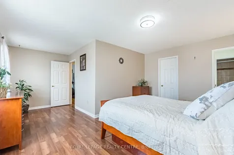 3026 Dalehurst Drive Mississauga ON L5N 6M8