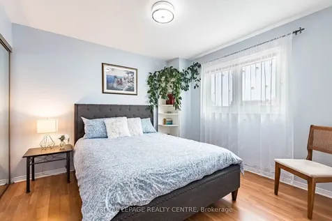 3026 Dalehurst Drive Mississauga ON L5N 6M8