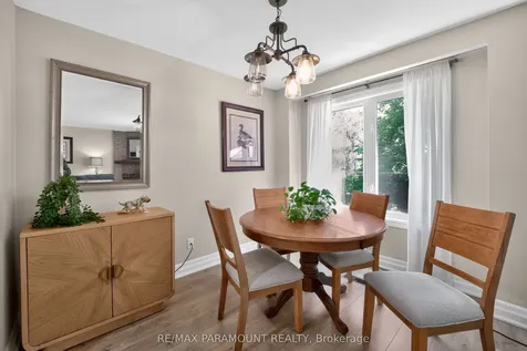 186 Weybridge Trail Brampton ON L6V 3W2