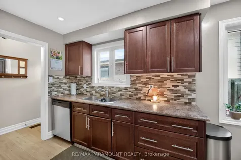186 Weybridge Trail Brampton ON L6V 3W2