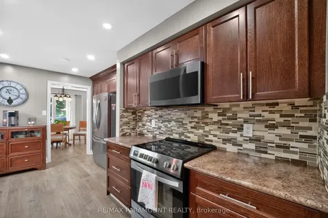 186 Weybridge Trail Brampton ON L6V 3W2
