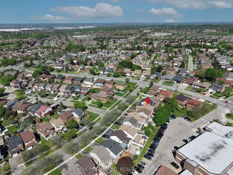 186 Weybridge Trail Brampton ON L6V 3W2