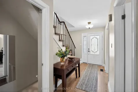 186 Weybridge Trail Brampton ON L6V 3W2