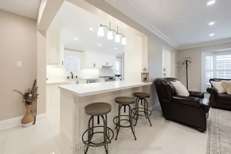 99 Desert Sand Drive Brampton ON L6R 1V7