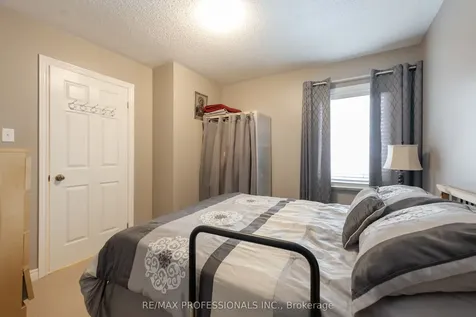 99 Desert Sand Drive Brampton ON L6R 1V7