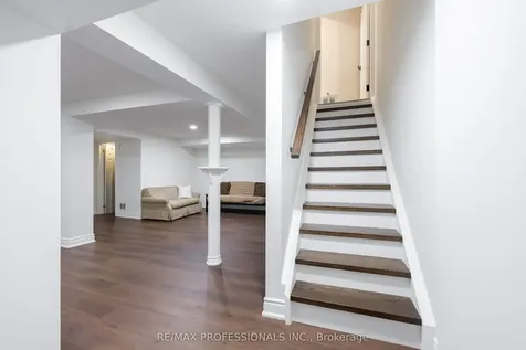 99 Desert Sand Drive Brampton ON L6R 1V7