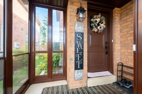 99 Desert Sand Drive Brampton ON L6R 1V7