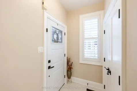 99 Desert Sand Drive Brampton ON L6R 1V7