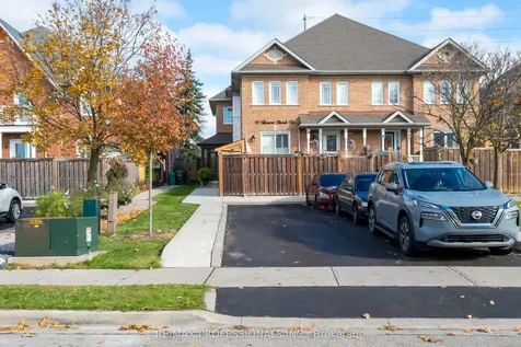 99 Desert Sand Drive Brampton ON L6R 1V7