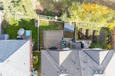 99 Desert Sand Drive Brampton ON L6R 1V7