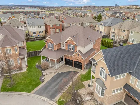 265 Goutouski Crescent Milton ON L9T 7B4