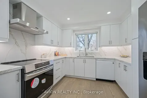 1397 Highgate Court Oakville ON L6H 2V4