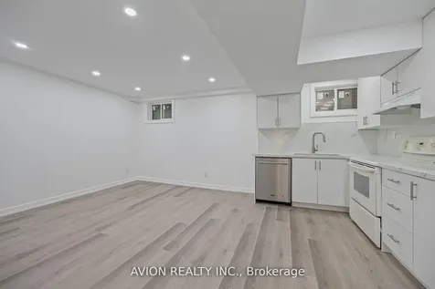 1397 Highgate Court Oakville ON L6H 2V4