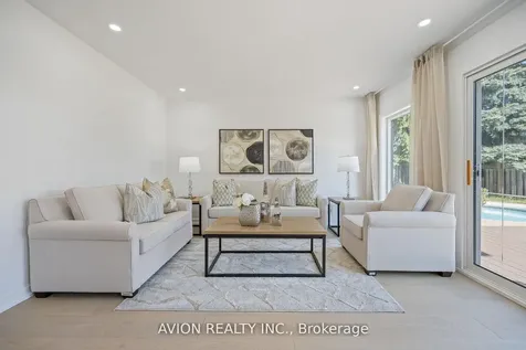 1397 Highgate Court Oakville ON L6H 2V4