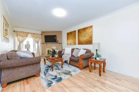89 Castlehill Road Brampton ON L6X 4C3
