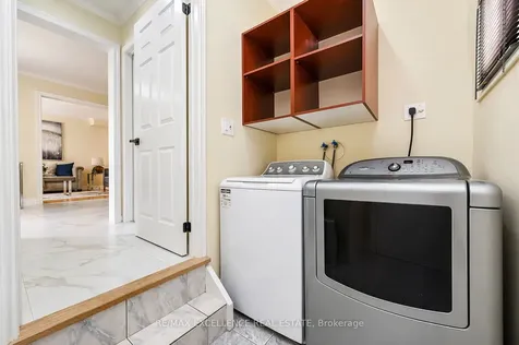 89 Castlehill Road Brampton ON L6X 4C3