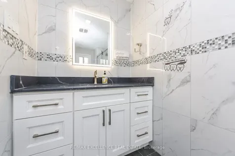 89 Castlehill Road Brampton ON L6X 4C3
