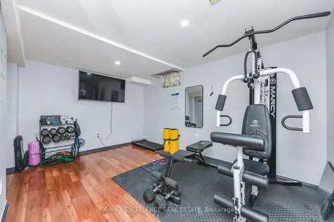 89 Castlehill Road Brampton ON L6X 4C3