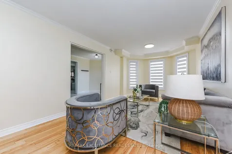 89 Castlehill Road Brampton ON L6X 4C3