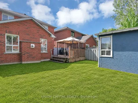 3845 Ridgepoint Way Mississauga ON L5N 7T7