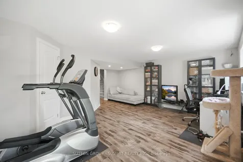 745 Farmstead Drive Milton ON L9T 8B1