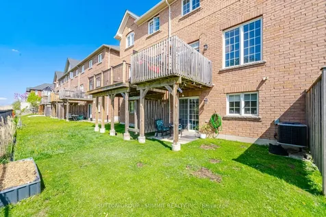 745 Farmstead Drive Milton ON L9T 8B1