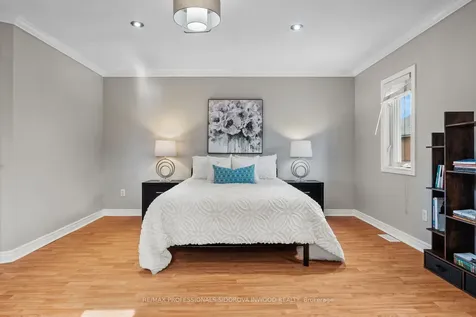 197 Lambton Avenue Toronto ON M6N 2T2