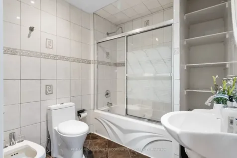197 Lambton Avenue Toronto ON M6N 2T2