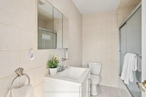 197 Lambton Avenue Toronto ON M6N 2T2