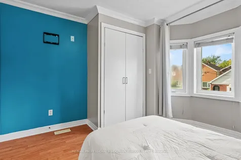 197 Lambton Avenue Toronto ON M6N 2T2